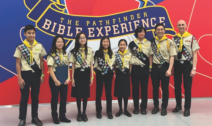 <p>The Riverside Korean church Pathfinder Bible Experience team.</p><p>El equipo de Pathfinder Bible Experience de la iglesia coreana de Riverside.</p>