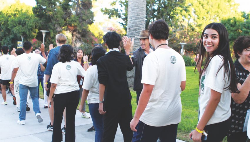<p>Freshmen participate in the traditional La Sierra University Hello Walk on Sept. 20, 2023. </p><p>Los estudiantes de primer año participan en la tradicional Hello Walk de La Sierra University 
el 20 de septiembre de 2023.</p>