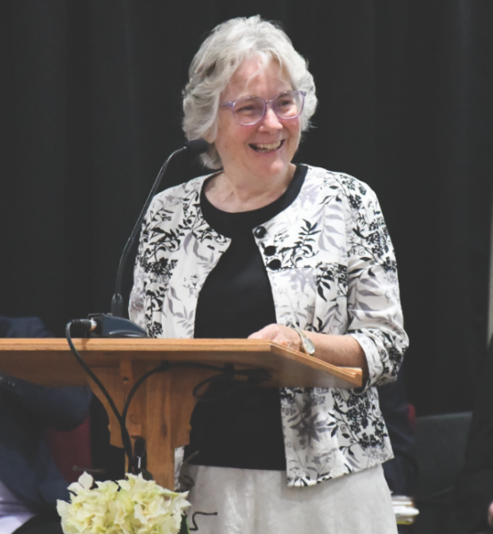 Rhonda Smith recounts the history of the Casa Grande church.