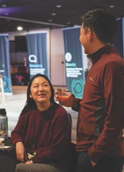 Pastors Grace Koh and Paul Jeon fellowship during the Summit.