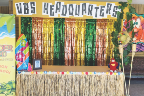 Templeton Hills registration booth.