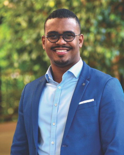 Como parte del personal de capellanes de Adventist Health Glendale, Jahdiel Matos es parte del equipo que provee atención emocional y espiritual a los empleados y a los pacientes.
