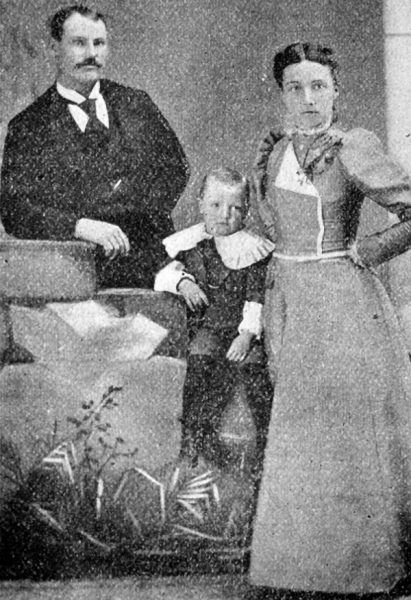 In 1898, F.R. Rogers and his wife, living in Washington State, read the Gospel Herald, crossed the country and arrived in Vicksburg, Mississippi, to assist in any way possible.