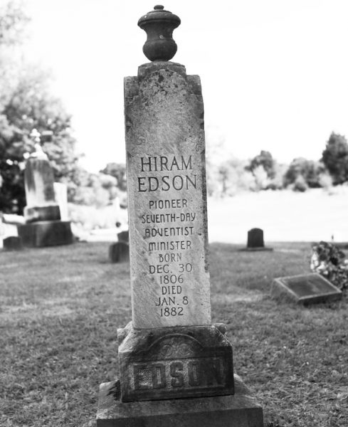 Hiram and Esther Edson's Grave
