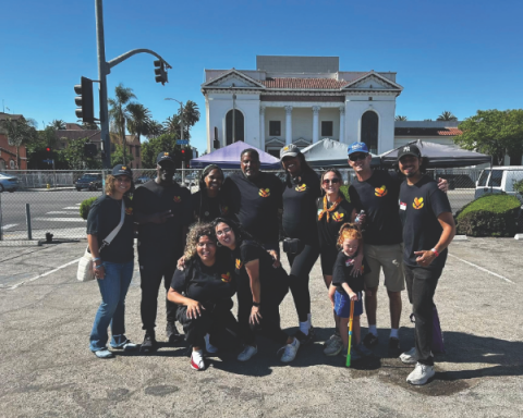 Voluntarios de la iglesia y Vituity Cares. (Photo: University Church
Facebook page)