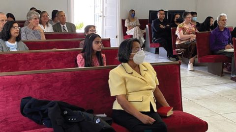 Members from both English- and Spanish-speaking congregations joined together for an evangelistic series in Douglas, Arizona.