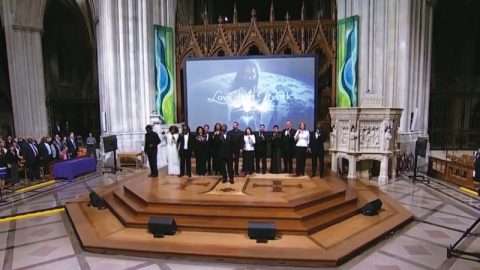 A clip from the Love at Work musical, filmed at the Washington National Cathedral. The audience included 300 invited guests of Chaplain Barry Black from Capitol Hill and 200 Adventist world leaders. The team partnered with 16 churches, their respective conferences, the GC, Adventist Health, and Washington Adventist University.
