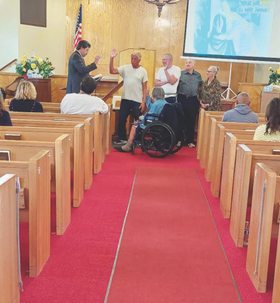 Five attendees make decisions for baptism during the three-week Revelation seminar at High Desert church.