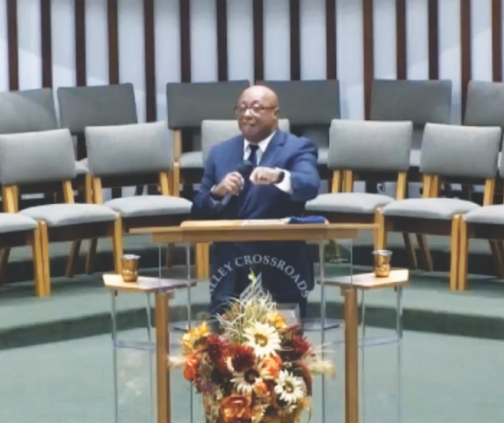 Marcus Harris, senior pastor at Dupont Park church in Washington D.C., shares a message at the first Power Weekend, November 4.